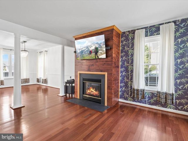 2502 18TH ST NE, Washington, DC 20018