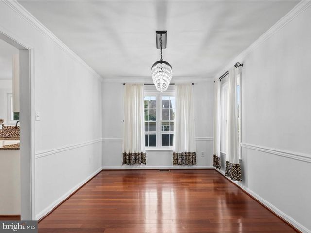 2502 18TH ST NE, Washington, DC 20018