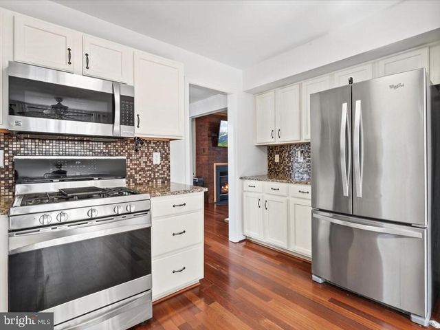 2502 18TH ST NE, Washington, DC 20018