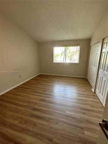 2336 SE 24th Ave 2336, Homestead, FL 33035