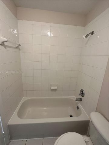 2336 SE 24th Ave 2336, Homestead, FL 33035