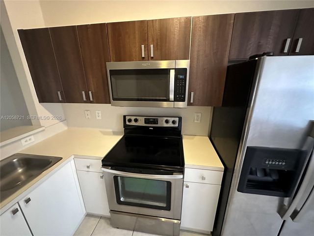 2336 SE 24th Ave 2336, Homestead, FL 33035
