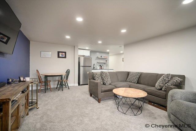 600 HARMONY LN, Cheyenne, WY 82009