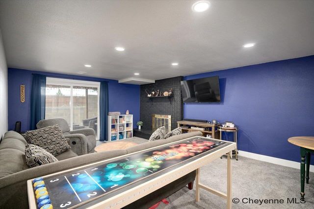 600 HARMONY LN, Cheyenne, WY 82009