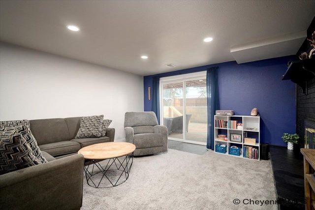 600 HARMONY LN, Cheyenne, WY 82009