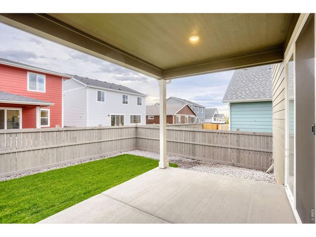 202 Sugar Beet Ln, Berthoud, CO 80513