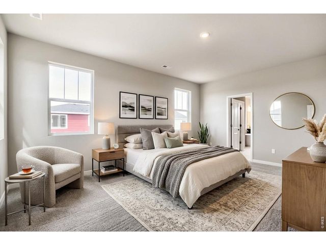 202 Sugar Beet Ln, Berthoud, CO 80513