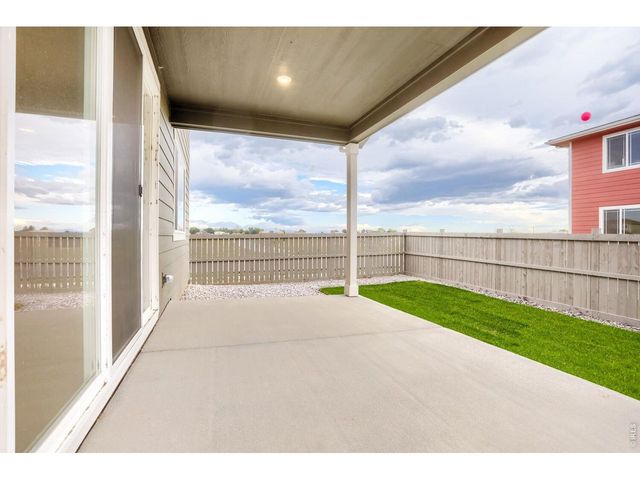 202 Sugar Beet Ln, Berthoud, CO 80513