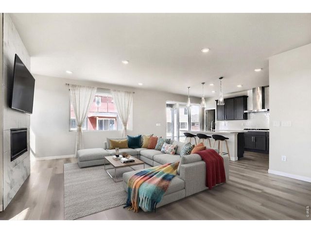 202 Sugar Beet Ln, Berthoud, CO 80513