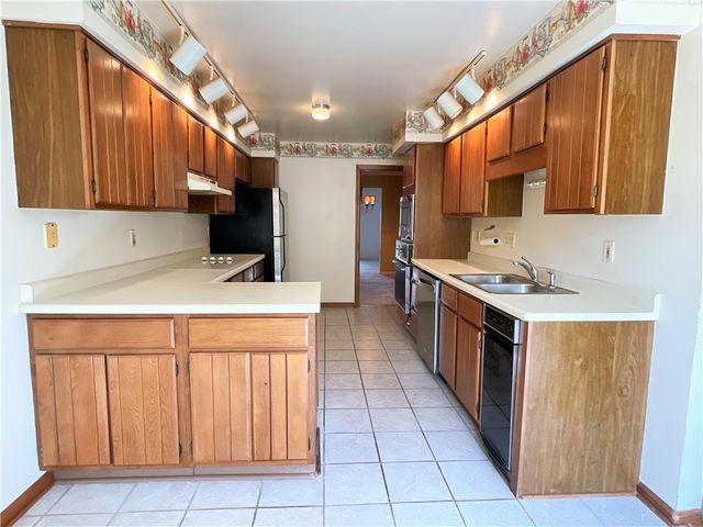 103 TIMBER LANE COURT, Aleppo, PA 15143