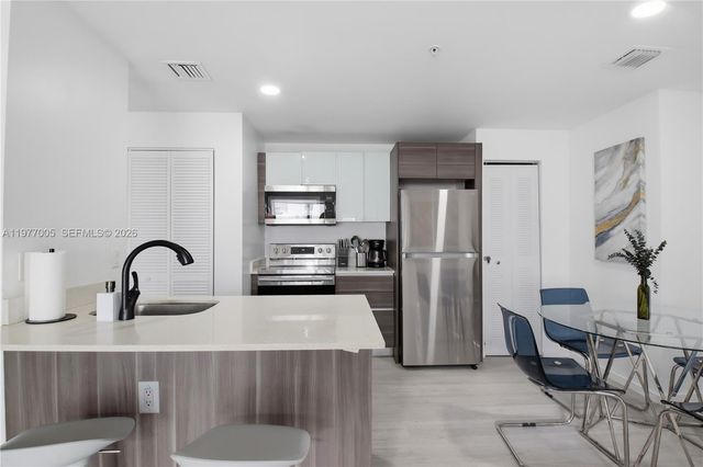 481 NE 29th St 604, Miami, FL 33137