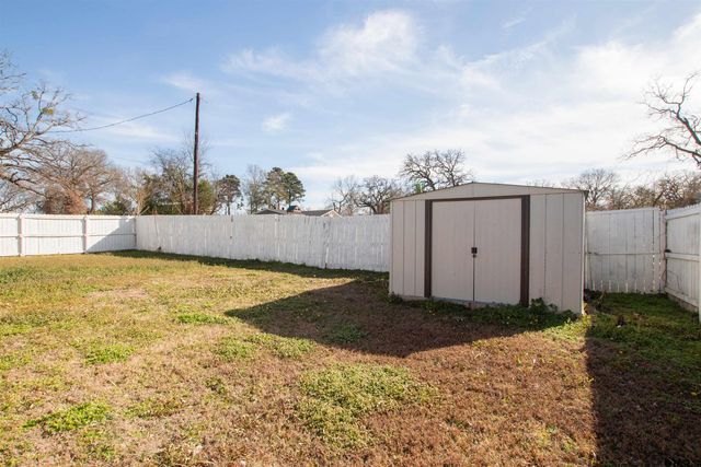 11965 Woodlark St, Tyler, TX 75704