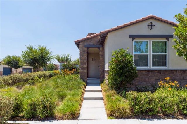 4194 E Perdido Privado, Ontario, CA 91761