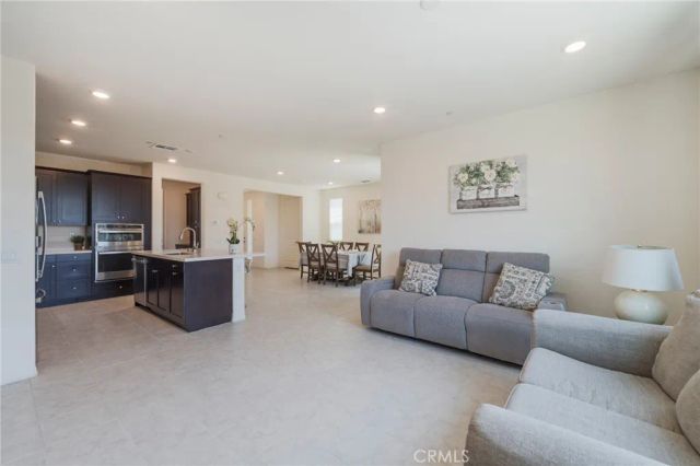 4194 E Perdido Privado, Ontario, CA 91761