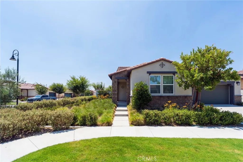 4194 E Perdido Privado, Ontario, CA 91761