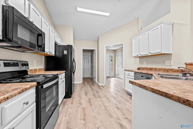 103 Harvest Glen Lane, Harvest, AL 35749