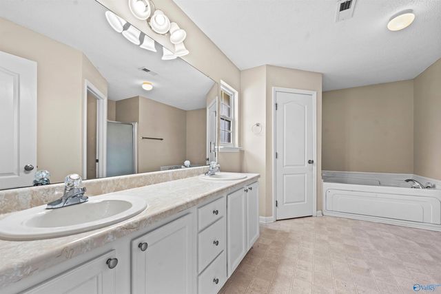 103 Harvest Glen Lane, Harvest, AL 35749