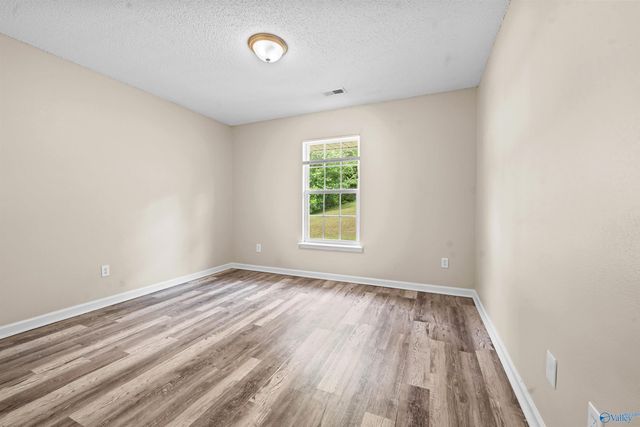 103 Harvest Glen Lane, Harvest, AL 35749