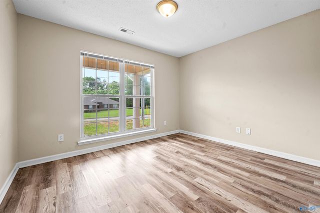103 Harvest Glen Lane, Harvest, AL 35749