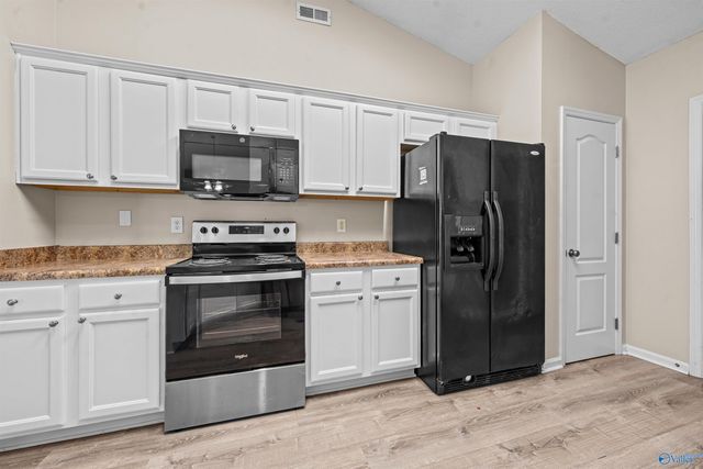 103 Harvest Glen Lane, Harvest, AL 35749
