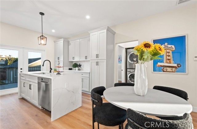 5414 Hillcrest, Los Angeles, CA 90043