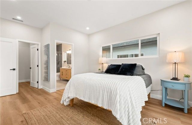 5414 Hillcrest, Los Angeles, CA 90043