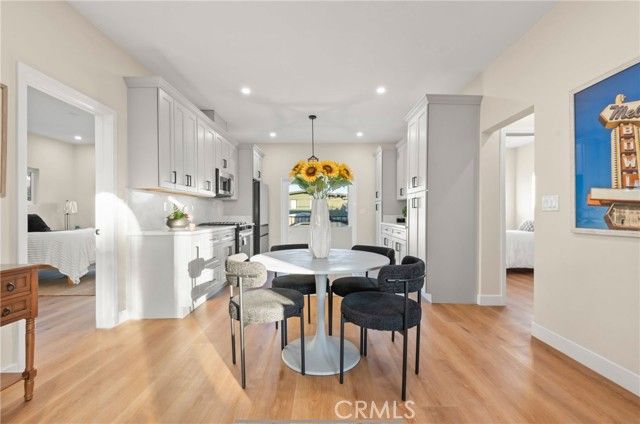 5414 Hillcrest, Los Angeles, CA 90043