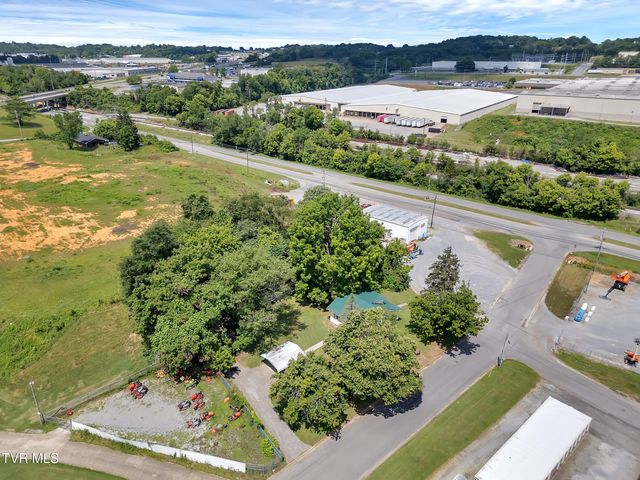 102 Village Drive Drive, Greeneville, TN 37745