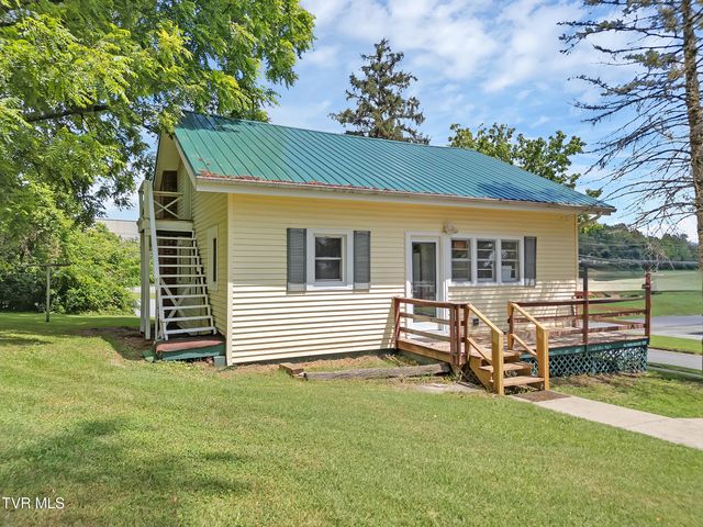 102 Village Drive Drive, Greeneville, TN 37745