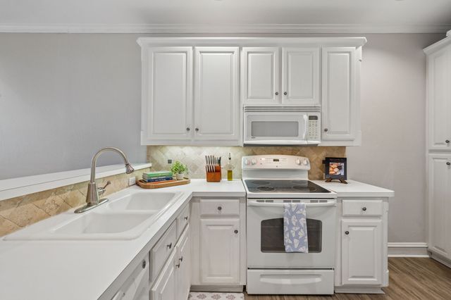 5325 Bent Tree Forest Drive 2244, Dallas, TX 75248