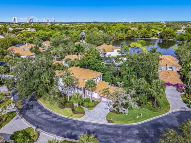 3490 Thornbury LN, Bonita Springs, FL 34134