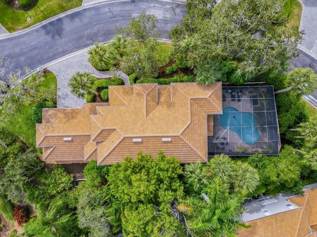 3490 Thornbury LN, Bonita Springs, FL 34134
