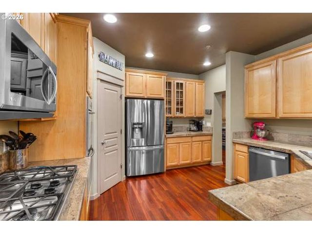 19913 Se 8TH Way, Camas, WA 98607