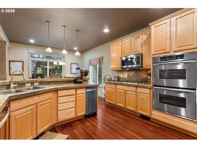 19913 Se 8TH Way, Camas, WA 98607