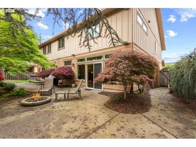 19913 Se 8TH Way, Camas, WA 98607