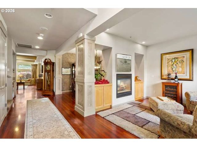 19913 Se 8TH Way, Camas, WA 98607