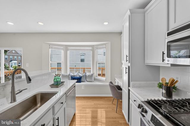 12203 TENBURY TER, Fairfax, VA 22030