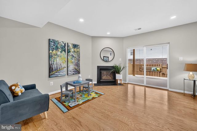 12203 TENBURY TER, Fairfax, VA 22030