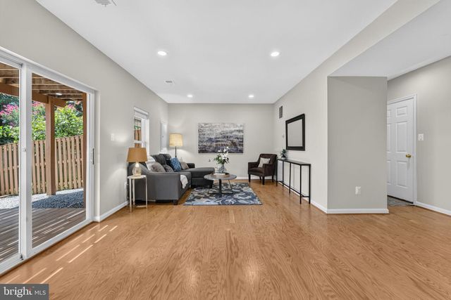 12203 TENBURY TER, Fairfax, VA 22030