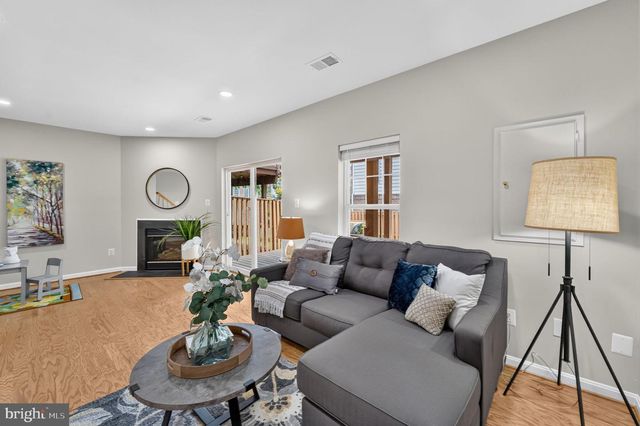 12203 TENBURY TER, Fairfax, VA 22030