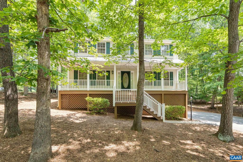 1 WEST LAKE FOREST DR, Palmyra, VA 22963