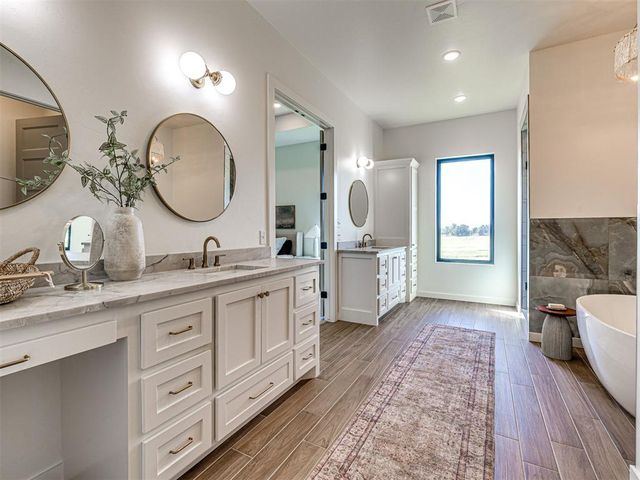 2219 Winter Creek Boulevard, Blanchard, OK 73010