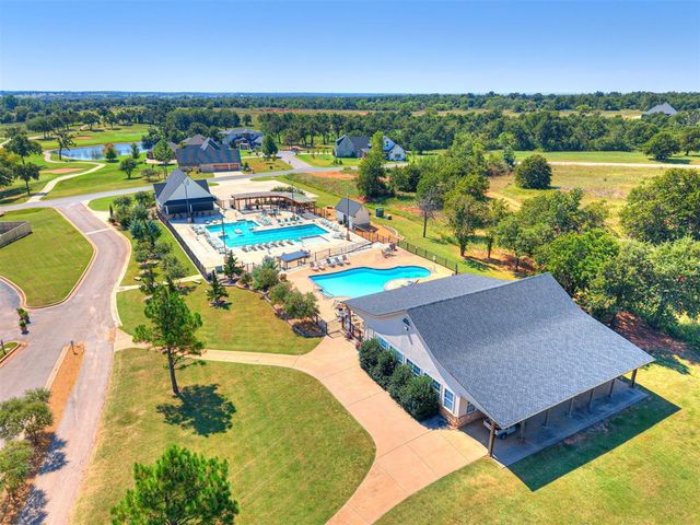 2219 Winter Creek Boulevard, Blanchard, OK 73010