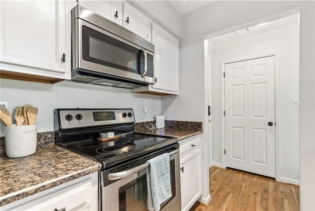 24307 Plantation Drive NE, Atlanta, GA 30324