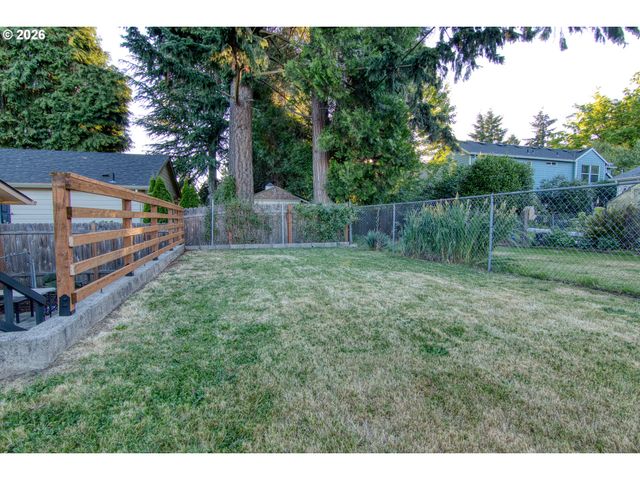 6843 N SWIFT St, Portland, OR 97203