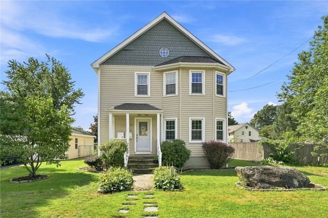 51 Pettaconsett Avenue, Warwick, RI 02888