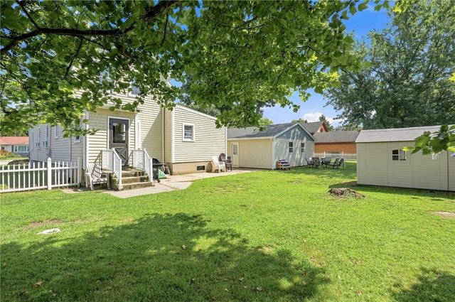 51 Pettaconsett Avenue, Warwick, RI 02888