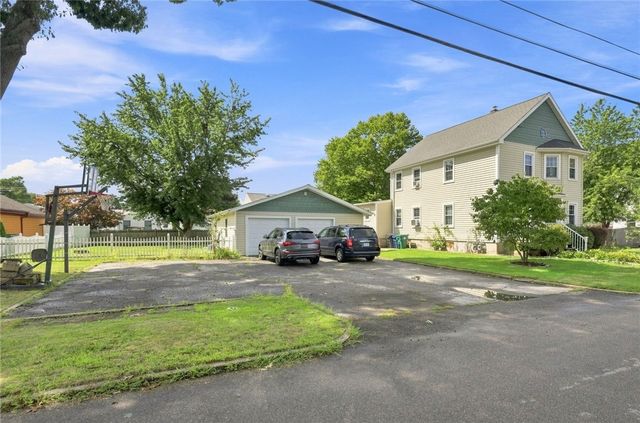 51 Pettaconsett Avenue, Warwick, RI 02888