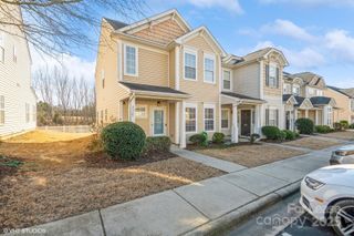 2327 Crosscut Drive, Charlotte, NC 28214
