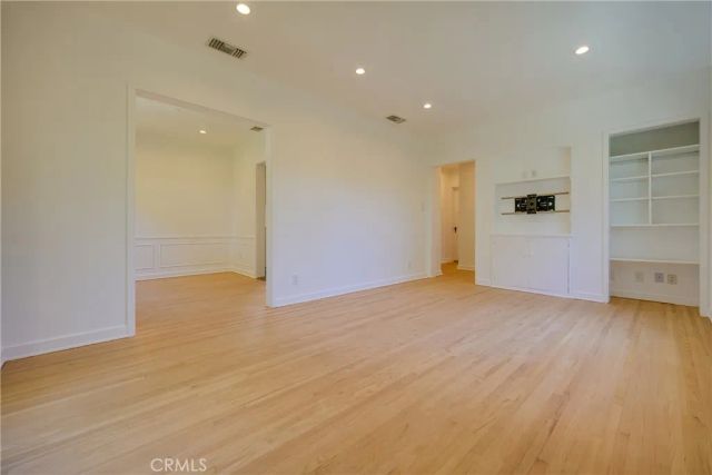 1040 Havenhurst Drive B, Los Angeles, CA 90046